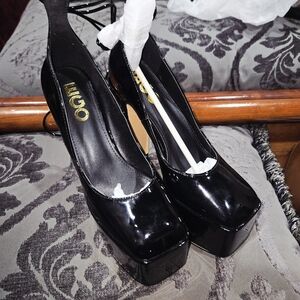 Black Women's Platform Heels